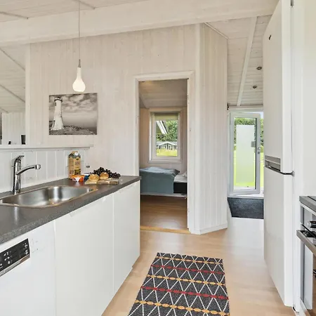 2 Bedroom Stunning Home In Sydals * Sarup