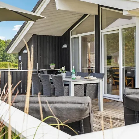 Holiday home 2 Bedroom Stunning Home In Sydals Sarup